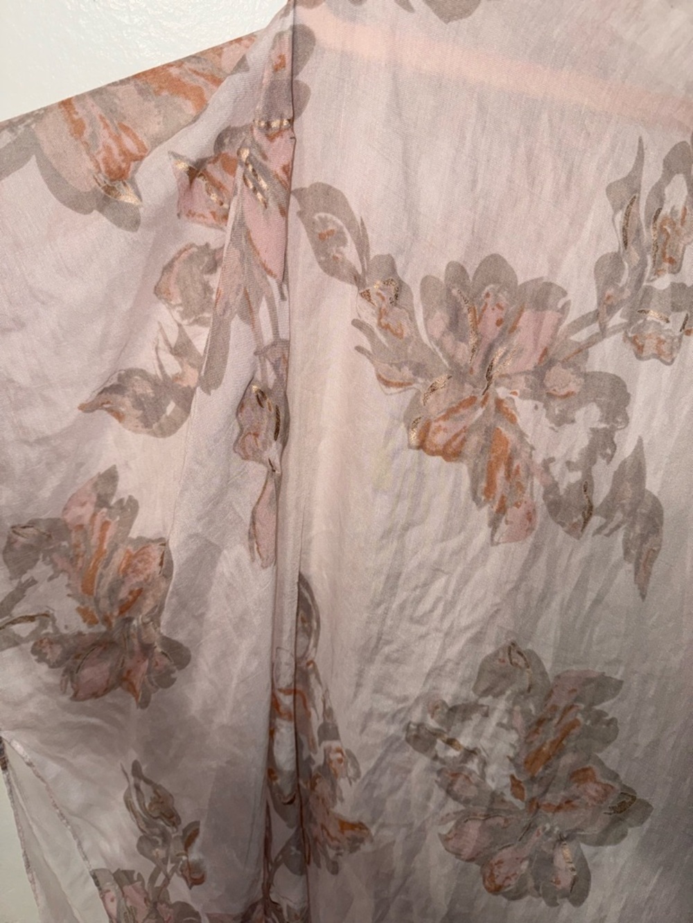 Floral Pink Kimono Duster Lightweight Semi-Sheer Metallic OS LC Lauren Conrad - Picture 7 of 9